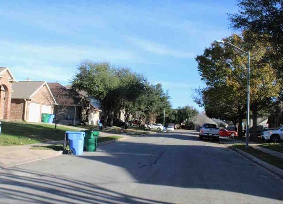 Exterior Neighborhood (street photo)