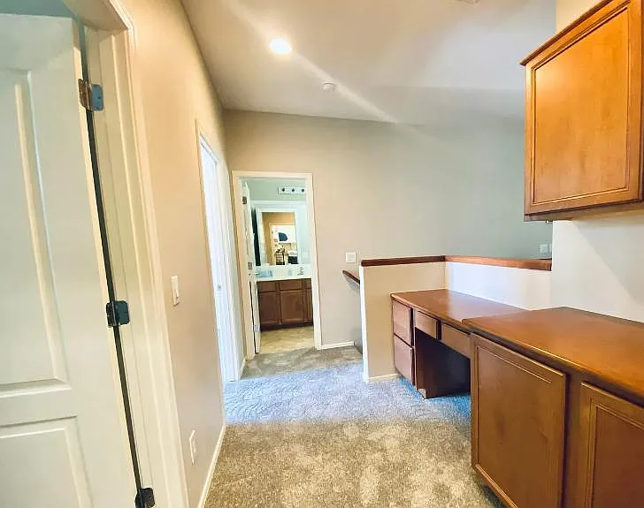 1613 W Lacewood Pl — Photo 6