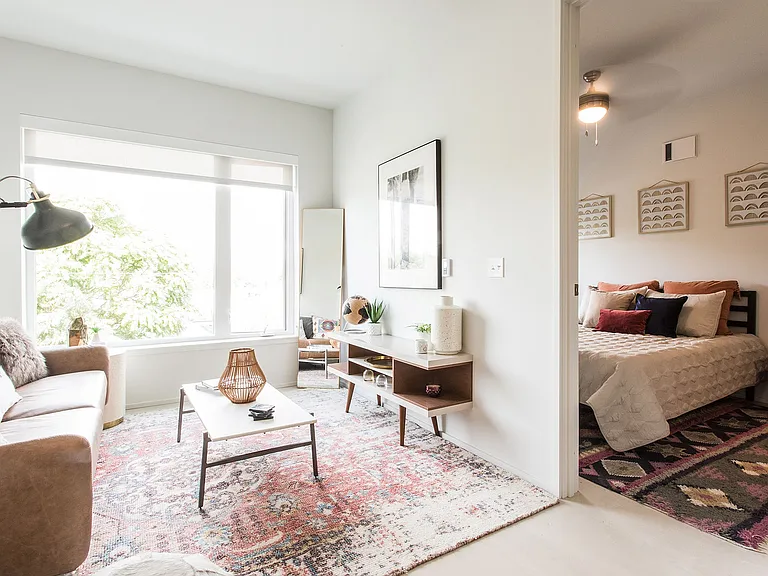 Lyra Apartments — Photo 11