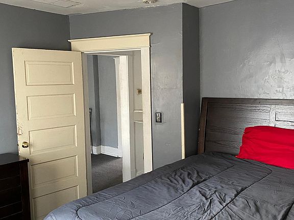 5th image of 1700 6th St #2