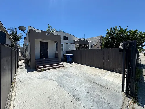 1234-1236 Rolland Curtis Pl Photo 1