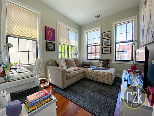 Rented by Realty 2000 Corp | media 46