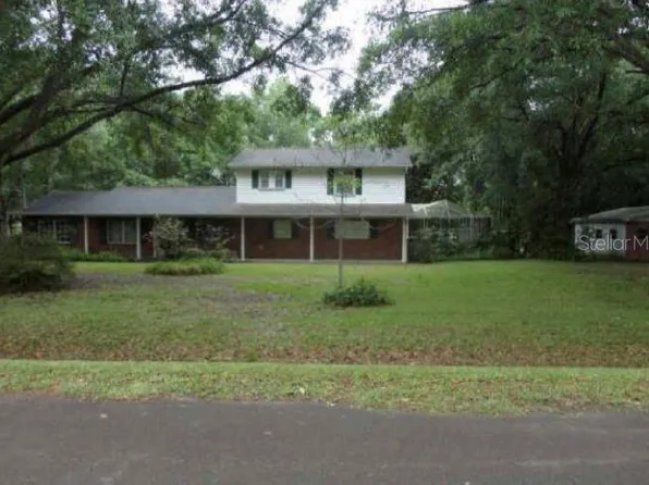 2232 Fairfield Ave, Brandon, FL 33510