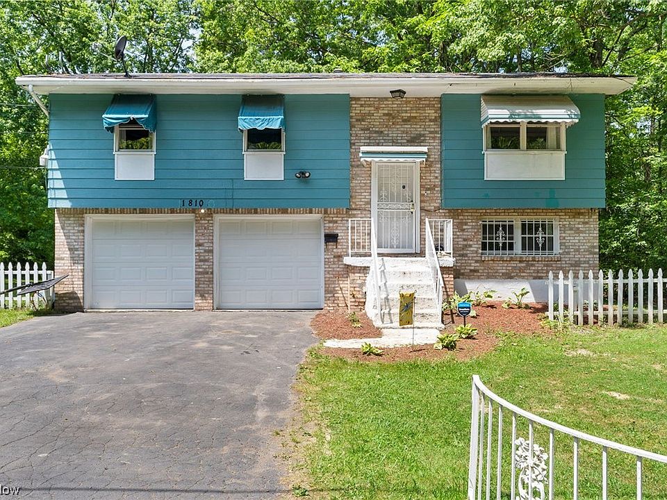 1st image of 1810 Josephine St