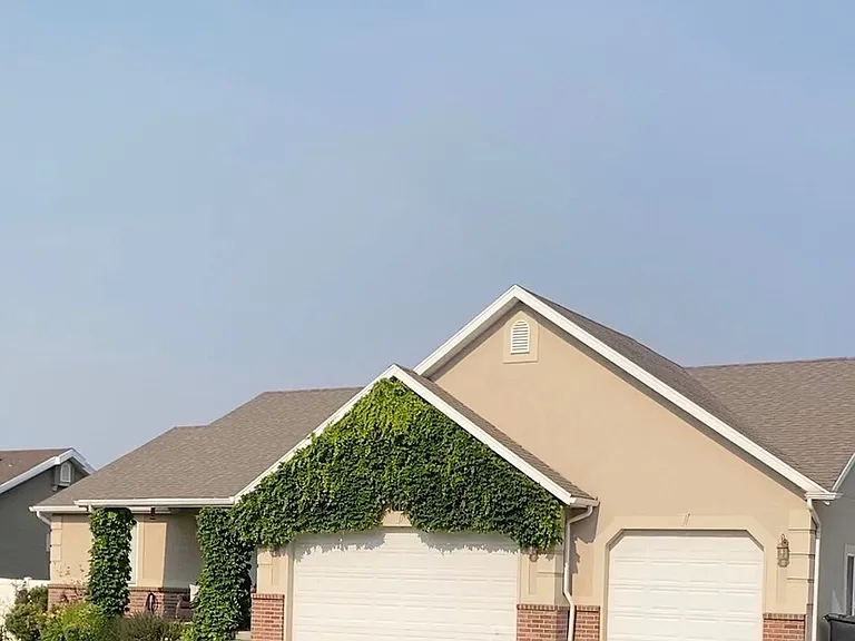 1482 S 260 W — Photo 1