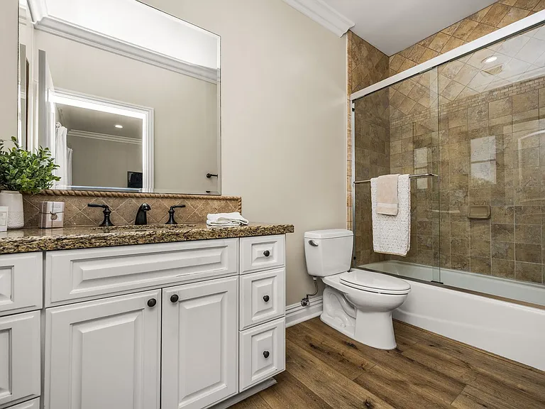 1520 El Camino Real #10 — Photo 37