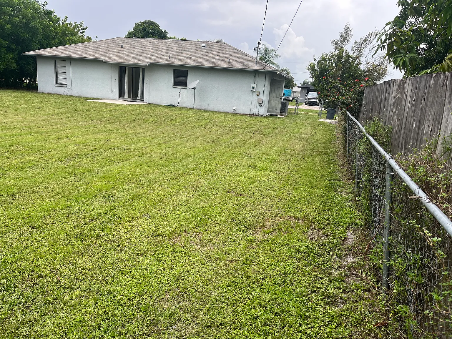 3 bed, 1000 sqft, $1,500 — Photo 4
