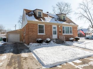 17851 Commercial Ave, Lansing, IL 60438