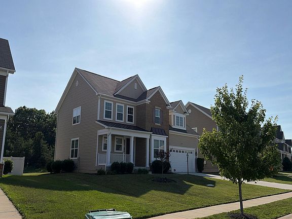 3rd image of 11065 McIntosh Ct