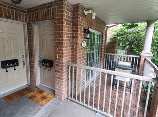 93 The Queensway HOUSE 20, Toronto, ON M6S 5A7