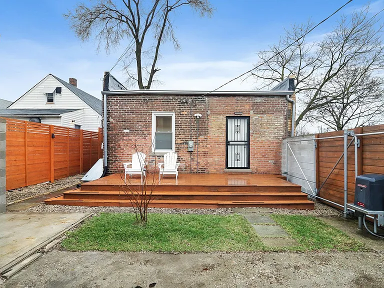 12303 Klinger St — Photo 24