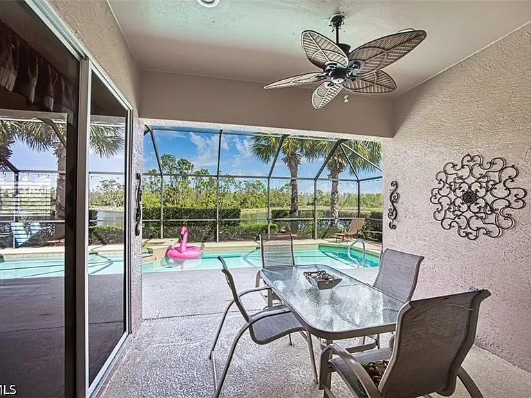 10092 Oakhurst Way — Photo 10