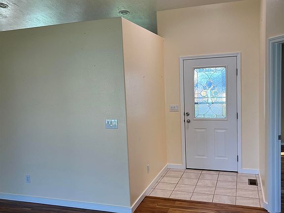 3rd image of 2683 Paintbrush Dr