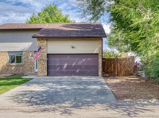 49 Independence Dr, Gillette, WY 82716
