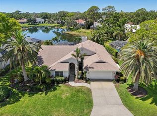 8146 Shadow Pine Way, Sarasota, FL 34238