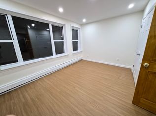 2134 W 8th St #2, Brooklyn, NY 11223