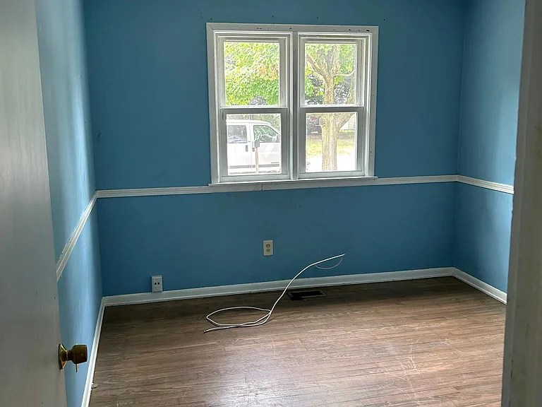 415 Tampa St SE — Photo 10