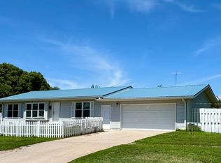 224 W Ash St, Kensington, KS 66951