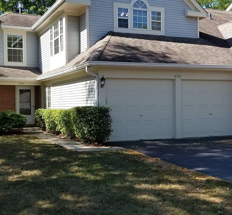 2 car garage, 2 story