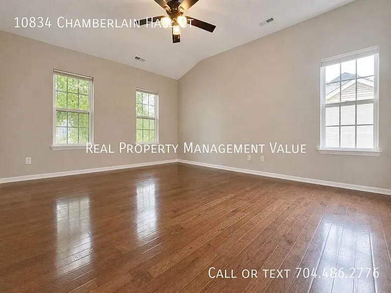 10834 Chamberlain Hall Ct — Photo 25
