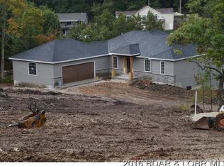 519 Storm Cove Dr, Linn Creek, MO 65052