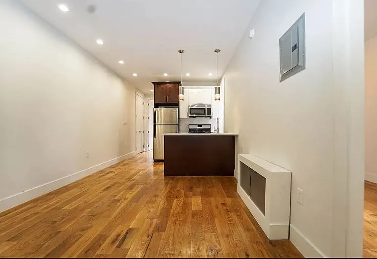 11 Maple St #C9 — Photo 5