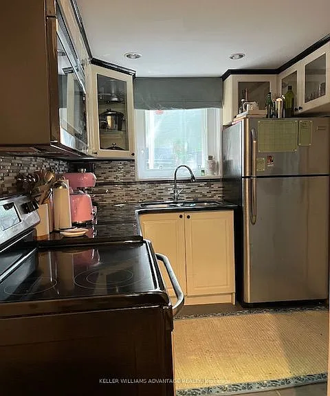 823 Craven Rd — Photo 3