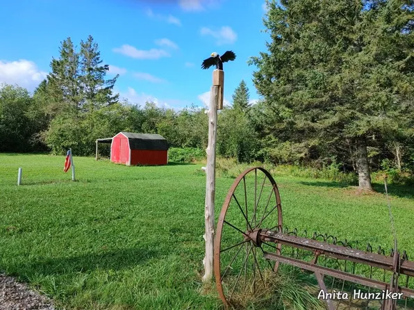 11890 S M 129, Sault Sainte Marie, MI 49783