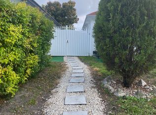 14340 SW 156th Ter, Miami, FL 33177