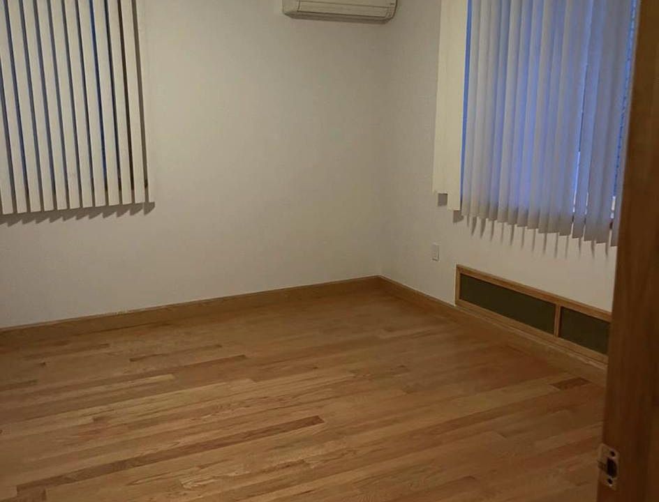 1st image of 18900 44th Ave Floor 1