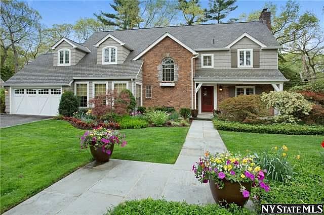 1st image of 62 Laurel Ln