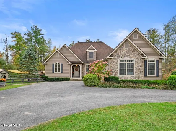 229 County Route 76, Stillwater, NY 12170