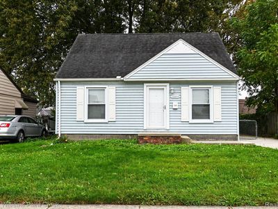 21604 Alger St, Saint Clair Shores, MI, 48080