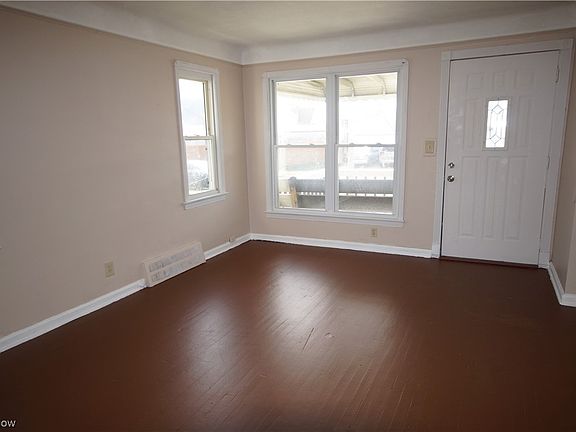 2nd image of 4991 E 90th St