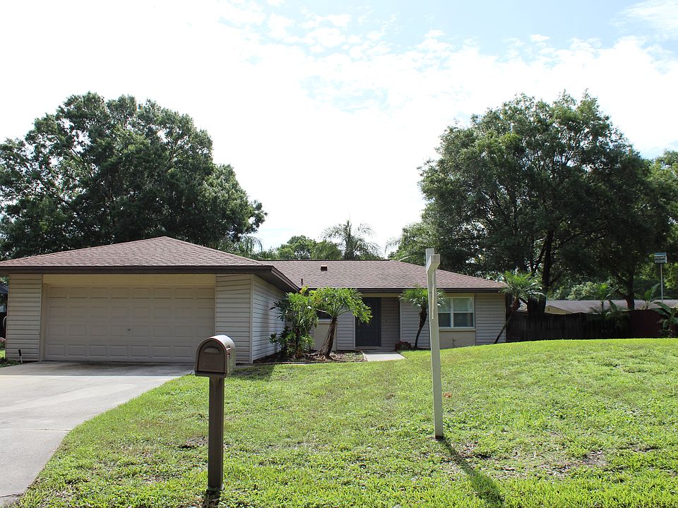 1st image of 3200 Lois Ct