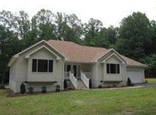 6986 Sandy Ridge Rd, North Prince George, VA 23860