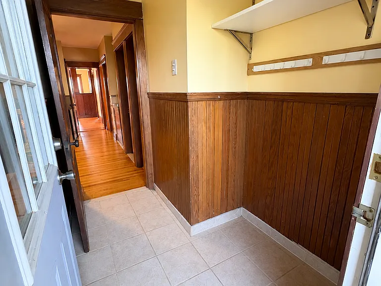 17 Euclid Ave #3 — Photo 13