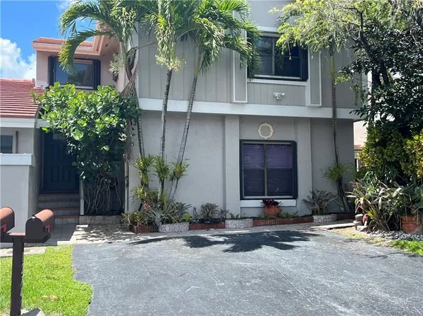 12742 SW 150th Ter, Miami, FL 33186