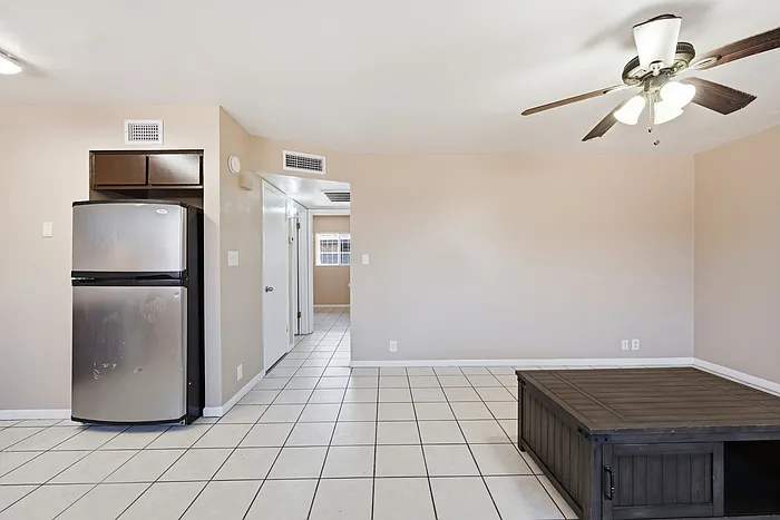 1752 E Virginia Ave #1 — Photo 2