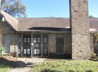 5795 Easthampton Dr #B, Houston, TX 77039