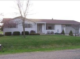1604 S Schmidt Ave, Marshfield, WI 54449
