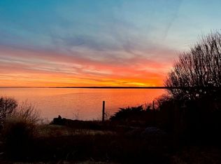 38 Oceanview Dr, Southampton, NY 11968