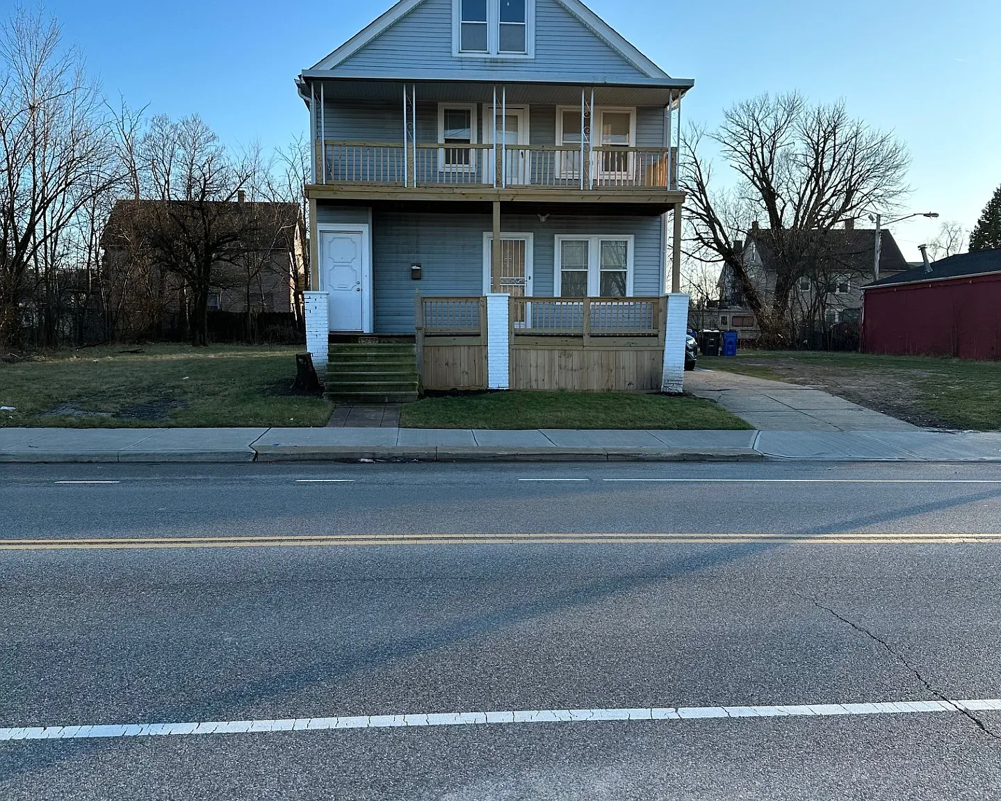 2 bed, 1000 sqft, $920 — Photo 2