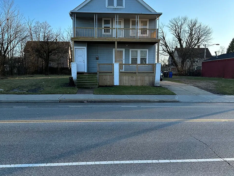 13202 Union Ave #UP