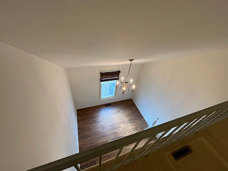 5637 Grace Ave — Photo 5