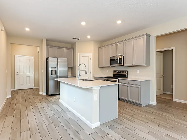 2111 Major Oak St — Photo 5