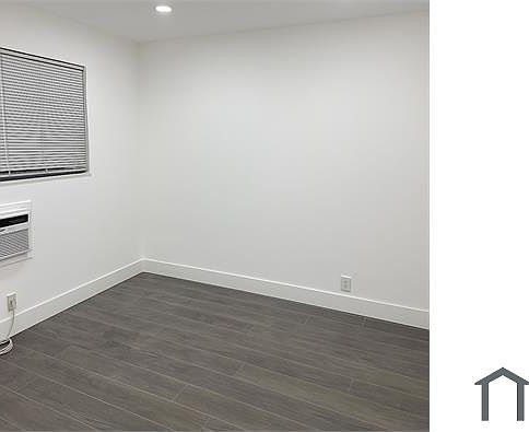 5th image of 105 NW 14th Way APT 1