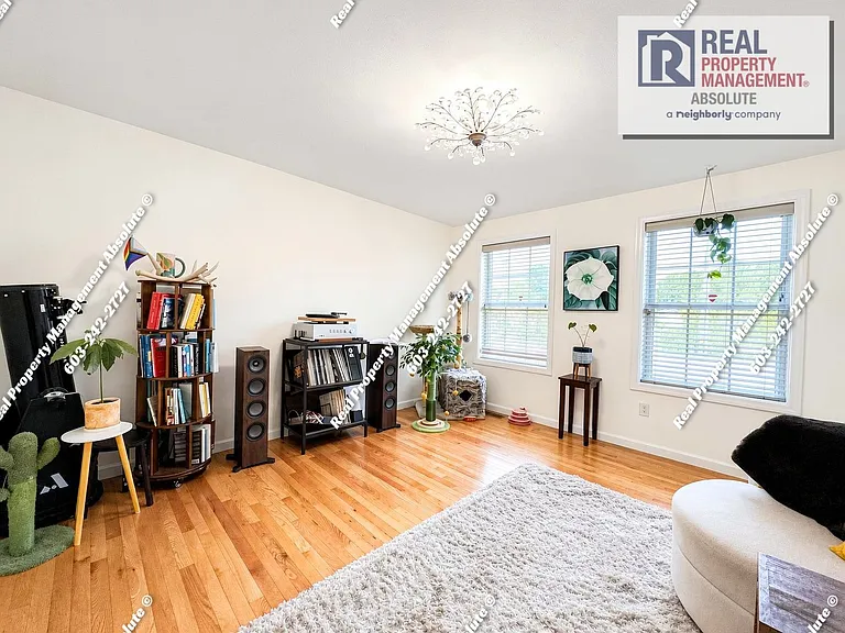 15 Double Brook Rd — Photo 12