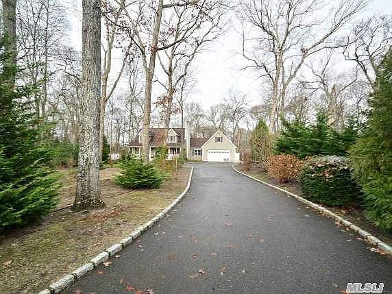 3rd image of 7 Beverly Ct