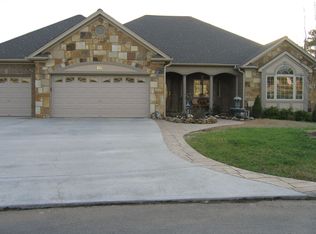 218 Flintlock Ct, Townsend, TN 37882